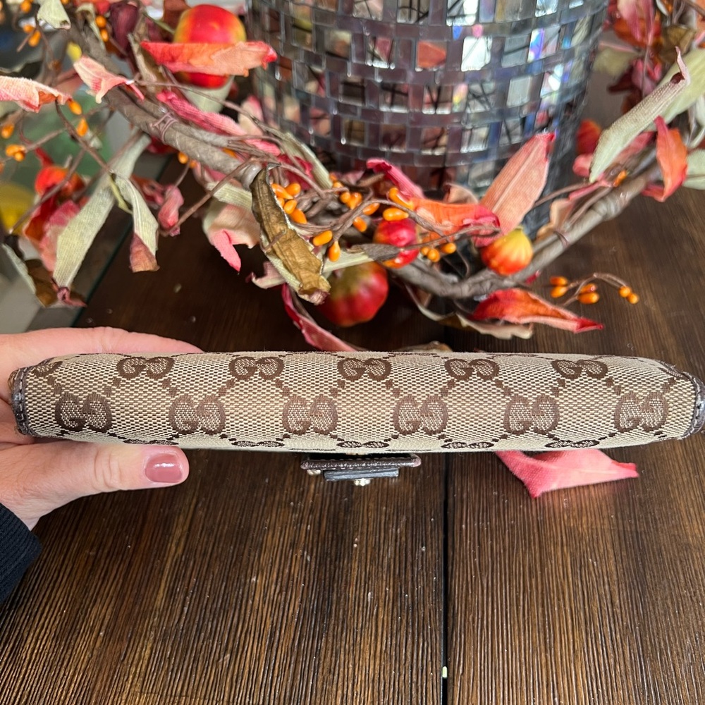 Gucci Abbey Long GG Canvas Beige Wallet - Picture 5 of 15